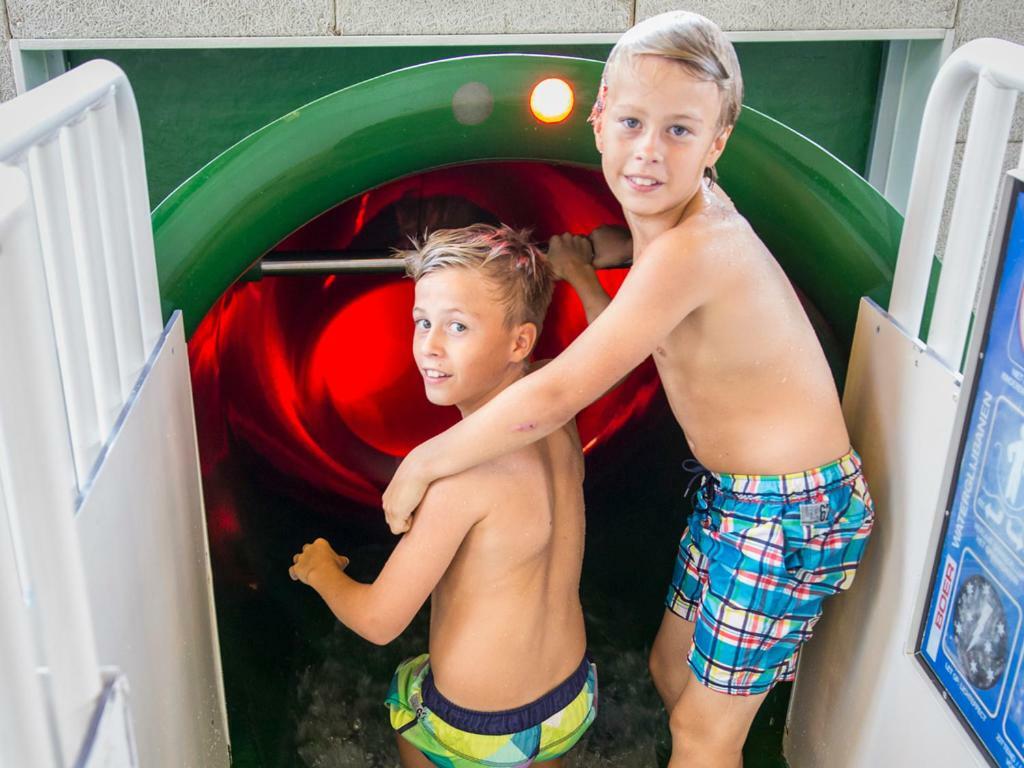 ホテルLandal Hoog ファールス エクステリア 写真